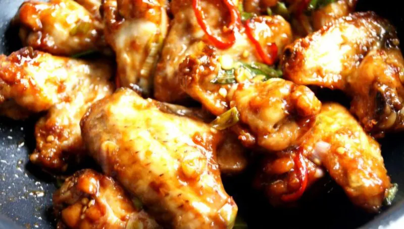 Chicken wings in a rich pepper sauce